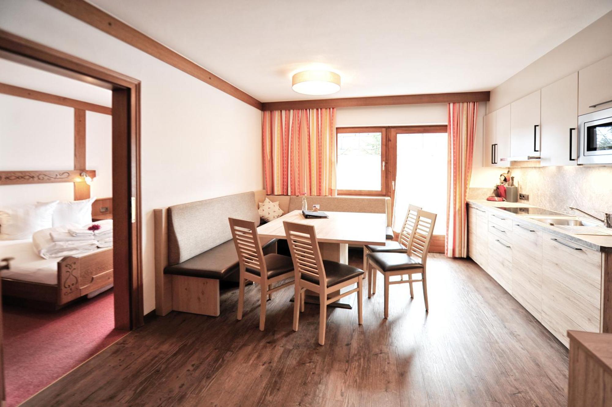 Haus Enzian Fiss Exterior foto